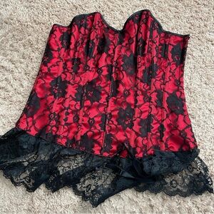 Women’s lace trim corset